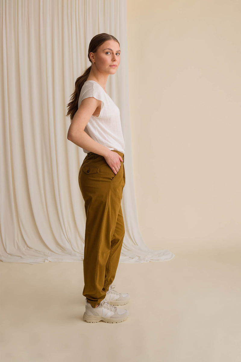 henrika pants cumin side