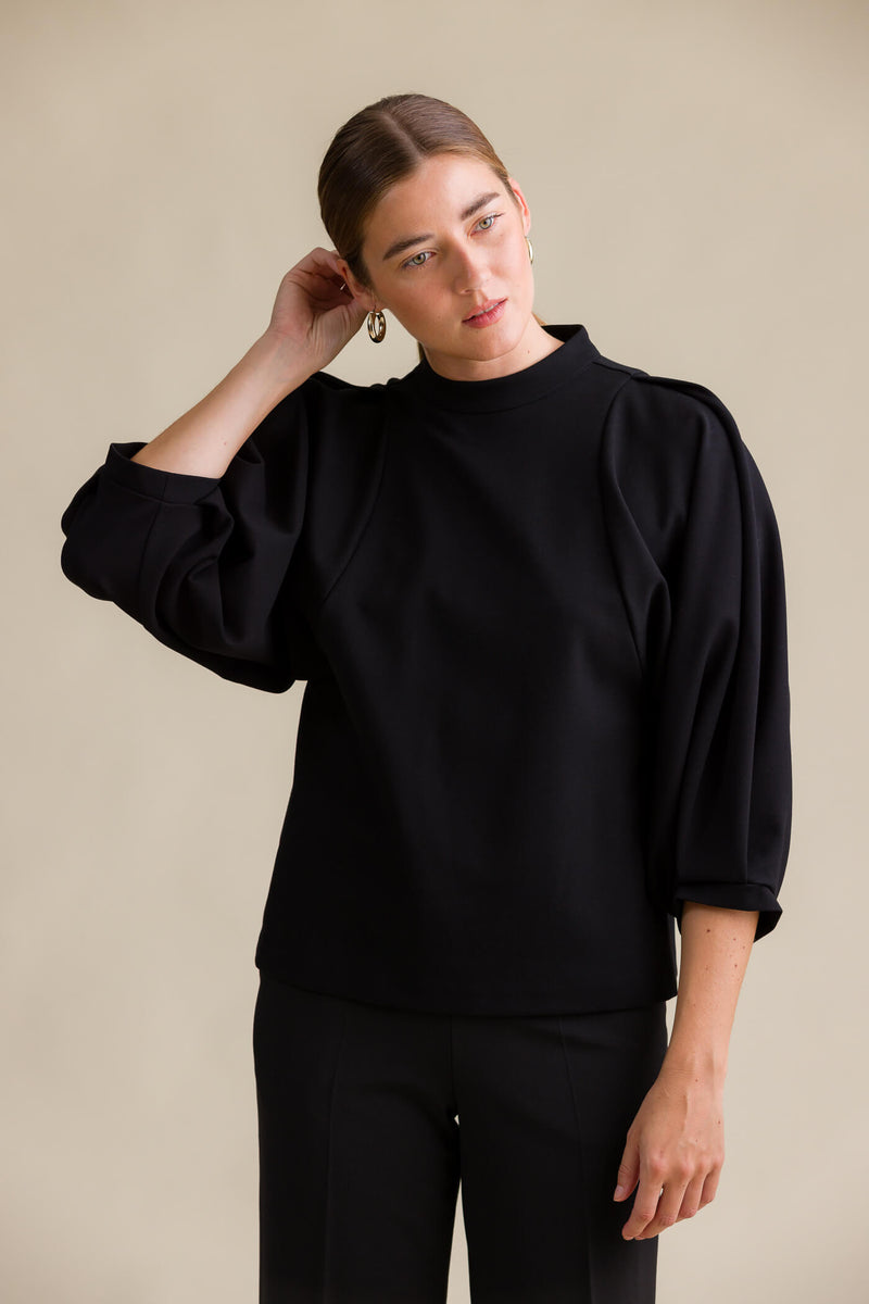 lizzie blouse blackest from front