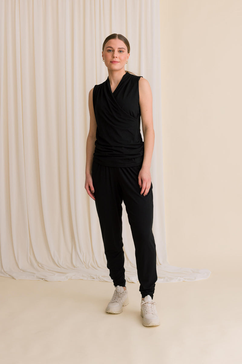 rose sleeveless top blackest full