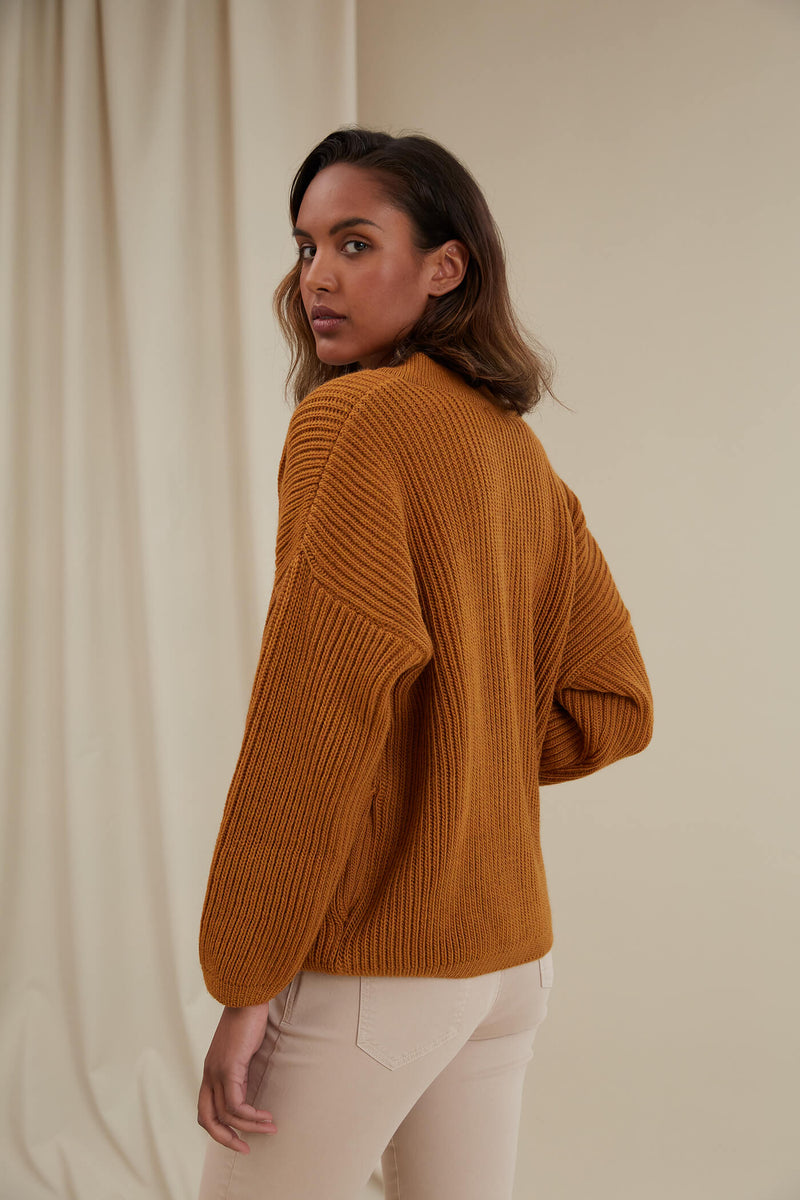 CAMILLA Wool Cardigan rust behind