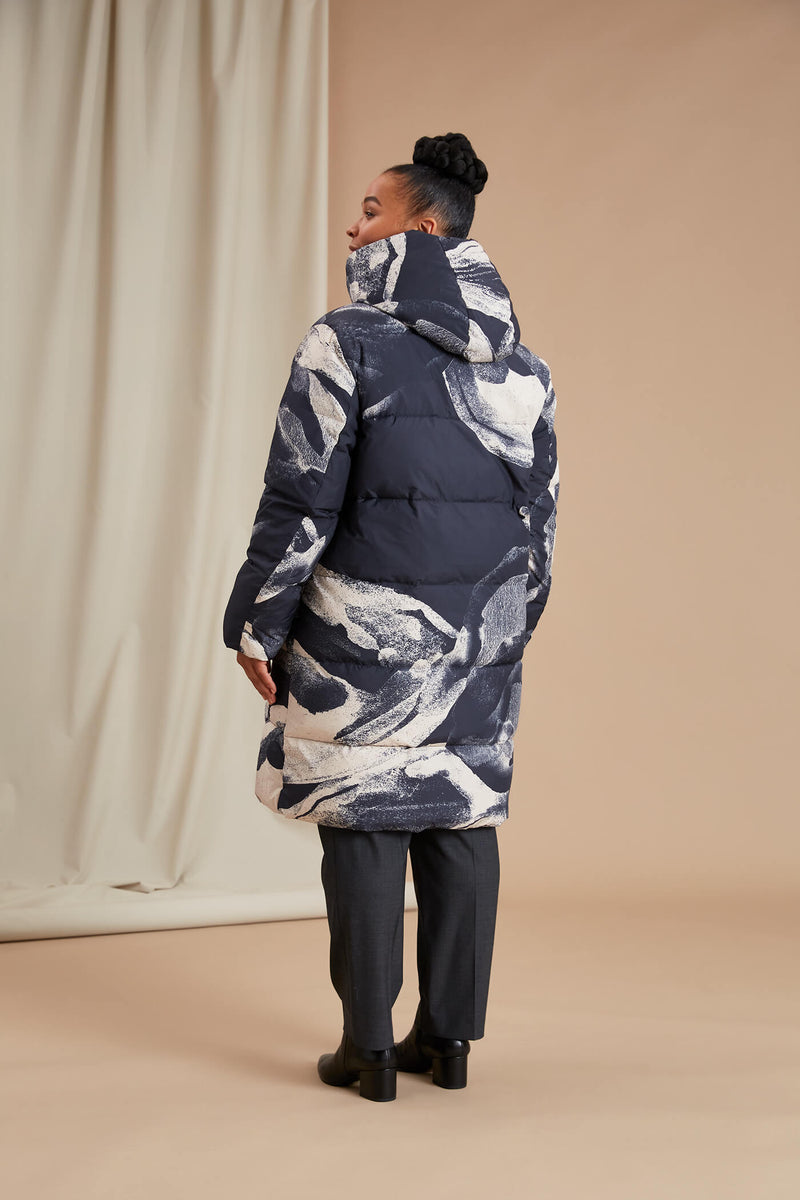 COCO Printed Puffer dark blue multicolour size 44 behinid
