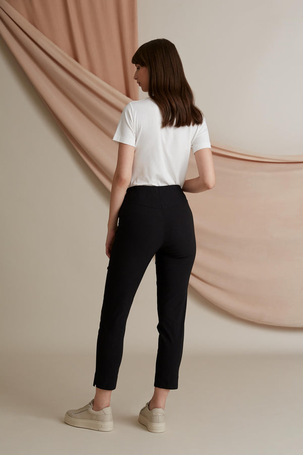 DARIA Stretch Trousers blackest behind