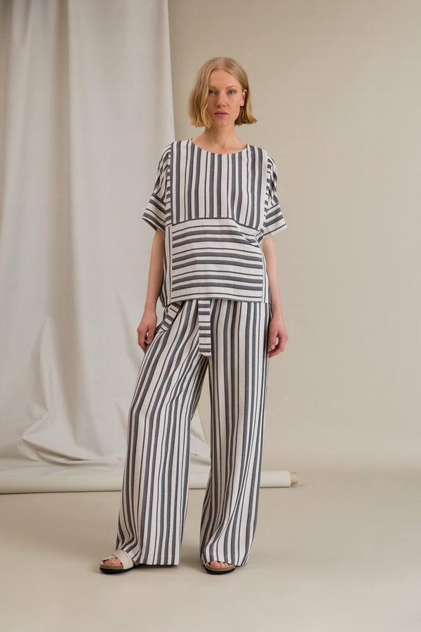 FIFI Striped Loose Fit Trousers black-white